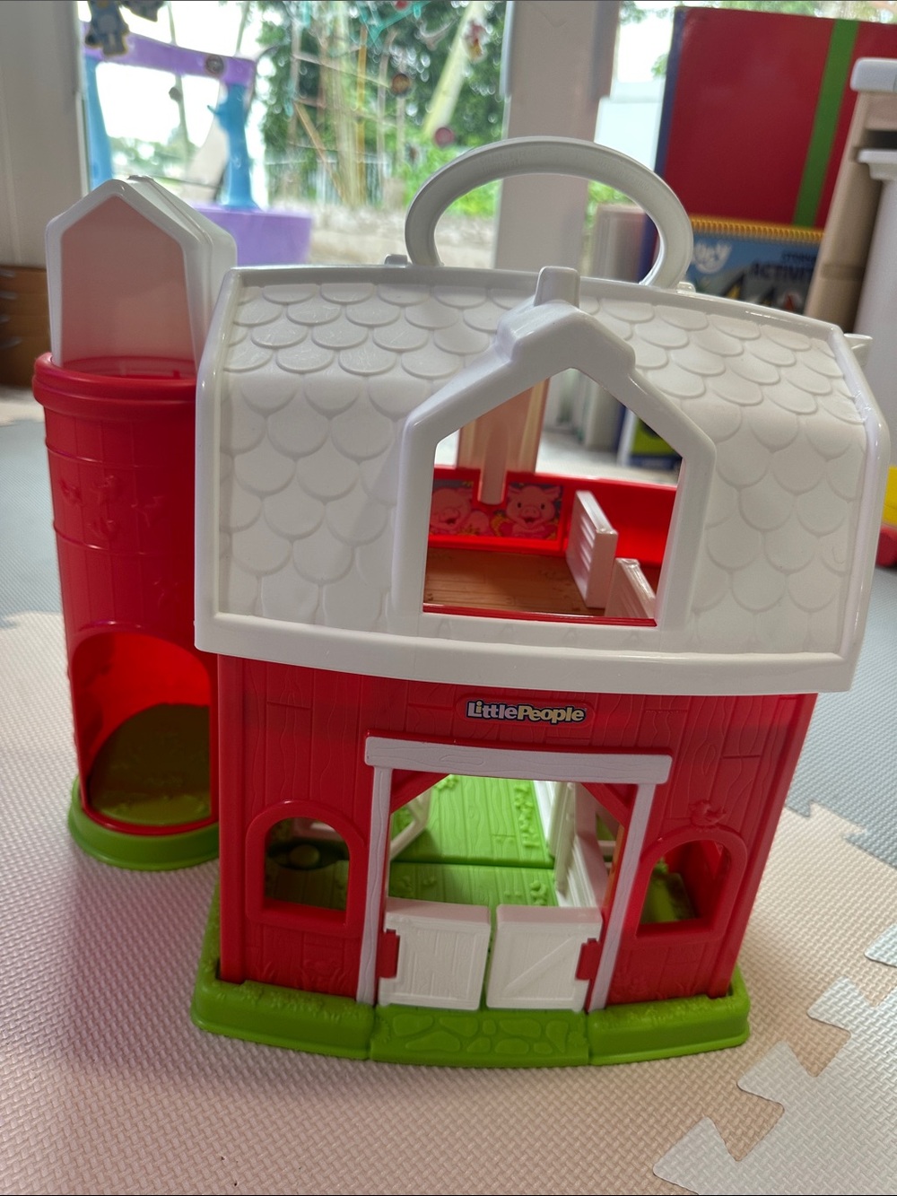 Fisher price little people animal farm